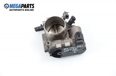 Дроселова клапа за Volkswagen Passat Sedan B5.5 (10.2000 - 12.2005) 2.0, 130 к.с.