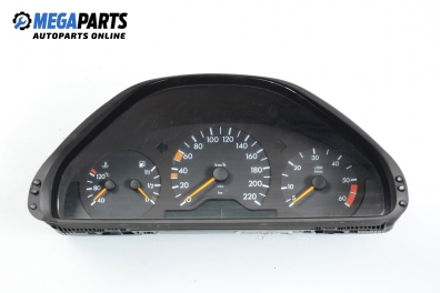 Километраж за Mercedes-Benz E-Class Sedan (W210) (06.1995 - 08.2003) E 300 D (210.020), 136 к.с., № 210 540 80 47