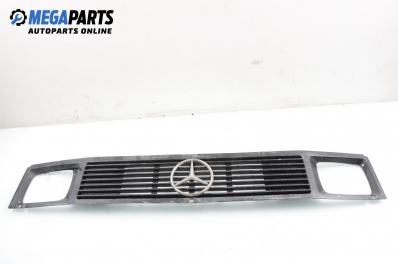 Решетка за Mercedes-Benz T1 Platform (602) (01.1977 - 02.1996), позиция: предна