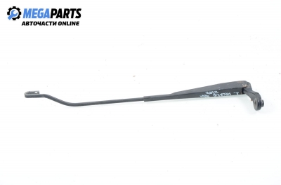 Рамо на чистачка за Renault Megane I Hatchback (08.1995 - 12.2004), позиция: дясна