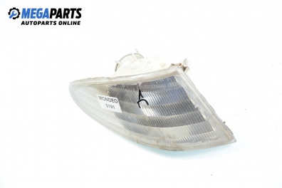 Мигач за Ford Mondeo I Sedan (02.1993 - 08.1996), седан, позиция: дясна