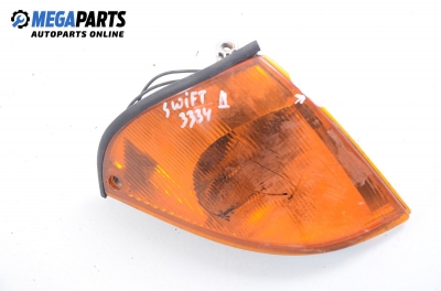 Мигач за Suzuki Swift II Hatchback (03.1989 - 12.2005), хечбек, позиция: дясна