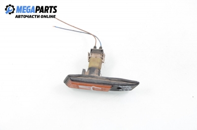 Мигач за BMW 3 Series E36 Sedan (09.1990 - 02.1998), седан, позиция: дясна