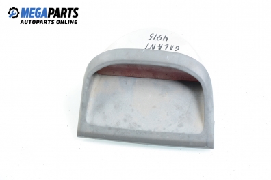 Трети стоп за Mitsubishi Galant VI Sedan (09.1996 - 10.2004), седан, Stanley