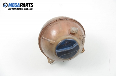 Казанче за антифриз за Volkswagen Passat Variant B3, B4 (02.1988 - 06.1997) 2.0, 115 к.с.