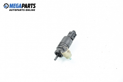 Помпичка за чистачки за Volkswagen Golf IV Hatchback (08.1997 - 06.2005)