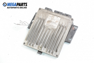 Компютър двигател за Renault Megane II Hatchback (07.2001 - 10.2012) 1.5 dCi, 106 к.с., № 8200334419