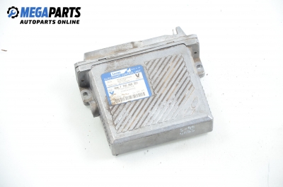 Компютър двигател за Volvo S40 I Sedan (07.1995 - 06.2004) 1.9 TD, 90 к.с., № HOM 7 700 868 321