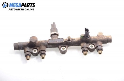 Горивна рейка за Citroen Xsara Hatchback (04.1997 - 04.2005) 2.0 HDi 90, 90 к.с.