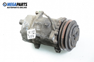 Компресор климатик за Volkswagen Passat Variant B3, B4 (02.1988 - 06.1997) 1.8, 90 к.с.