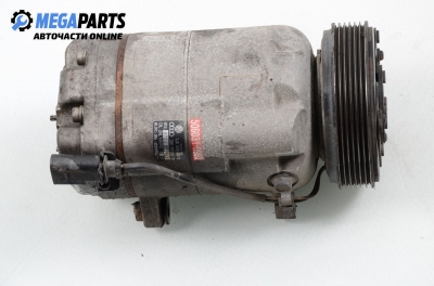 Компресор климатик за Volkswagen Golf IV Hatchback (08.1997 - 06.2005) 1.6, 100 к.с., № 1J0 820 830 G