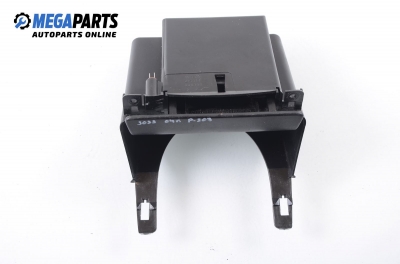 Пепелник за Peugeot 307 Station Wagon (03.2002 - 12.2009)