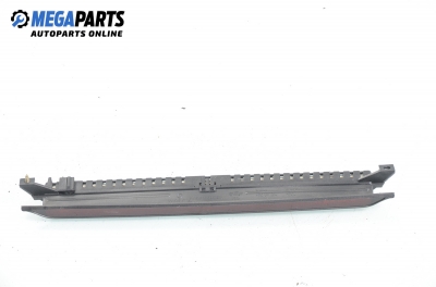 Трети стоп за Volkswagen Golf IV Hatchback (08.1997 - 06.2005)