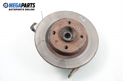Шенкел главина за Renault Megane I Hatchback (08.1995 - 12.2004), позиция: предна, лява