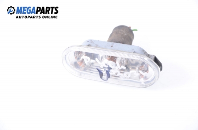 Мигач за Volkswagen Passat Sedan B5.5 (10.2000 - 12.2005), комби