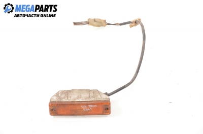 Мигач за Volkswagen Golf II Hatchback (08.1983 - 12.1992), хечбек, позиция: лява