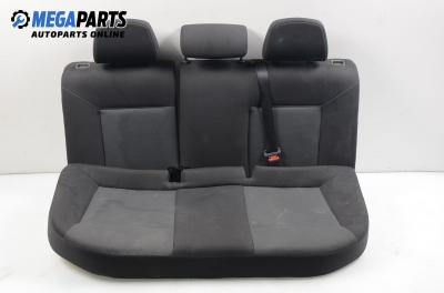Седалка за Opel Astra H Hatchback (01.2004 - 05.2014), 4+1 вр., позиция: задна