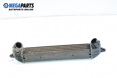 Интеркулер за Fiat Doblo Cargo (11.2000 - 02.2010) 1.9 JTD (223AXE1A), 100 к.с.