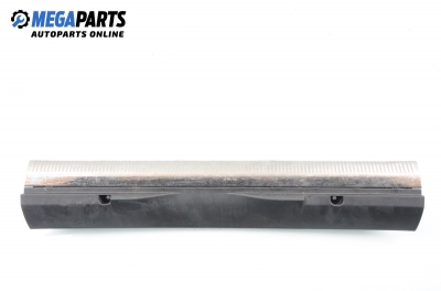 Планка багажник за Volkswagen Passat Variant B6 (08.2005 - 11.2011), комби