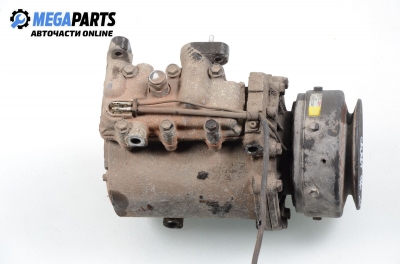 Компресор климатик за Mitsubishi Galant V Sedan (11.1992 - 12.1998) 2.0 GLSTD (E57A), 90 к.с., № AKC272C423
