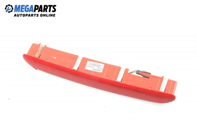 Трети стоп за Volkswagen Passat Variant B6 (08.2005 - 11.2011), комби