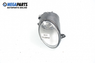 Халоген за Volkswagen Phaeton Sedan (04.2002 - 03.2016), позиция: дясна