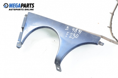 Лайсна под фар за Mercedes-Benz E-Class Sedan (W210) (06.1995 - 08.2003), седан, позиция: дясна