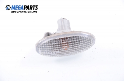 Мигач за Mazda 6 Station Wagon I (08.2002 - 12.2007), комби