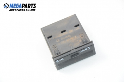 Жабка за Audi A4 Avant B5 (11.1994 - 09.2001), № 8D0 941 561