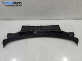 Кора над радиатор за BMW 3 Series E90 Touring E91 (09.2005 - 06.2012), 4+1 вр., комби